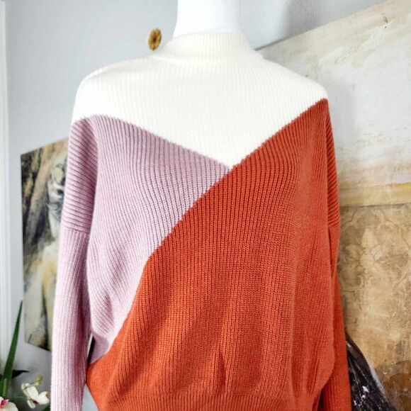 NEW with Tag SOPHIE RUE KNITTED SWEATER SIZE S. - Picture 1 of 11